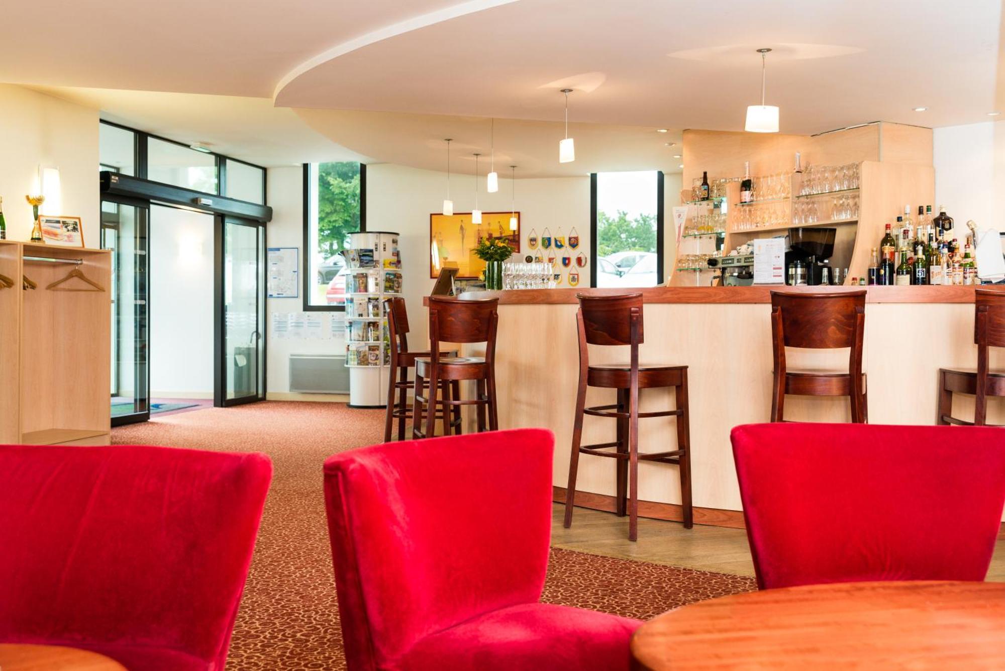 Brit Hotel Rennes Cesson ภายนอก รูปภาพ