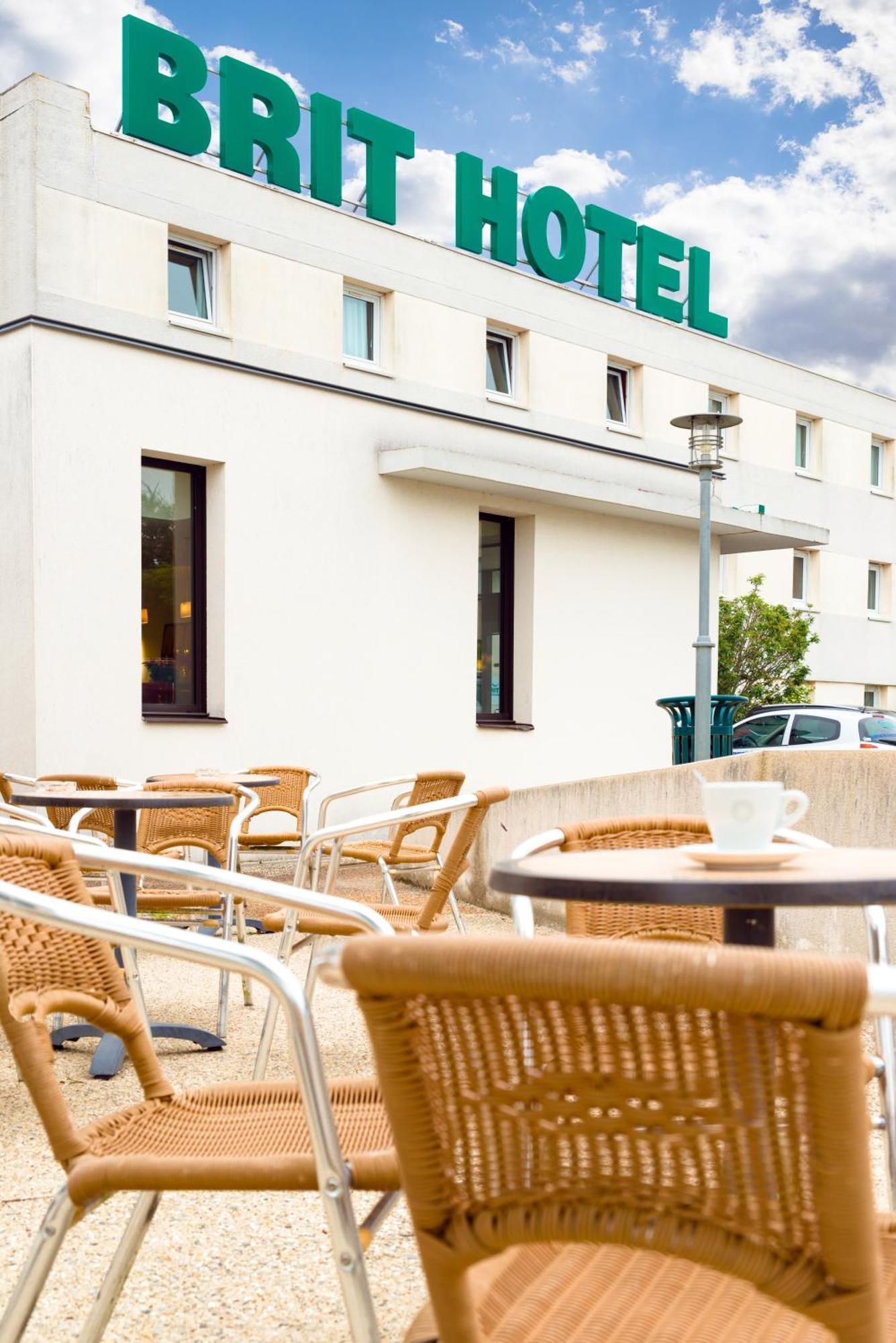 Brit Hotel Rennes Cesson ภายนอก รูปภาพ