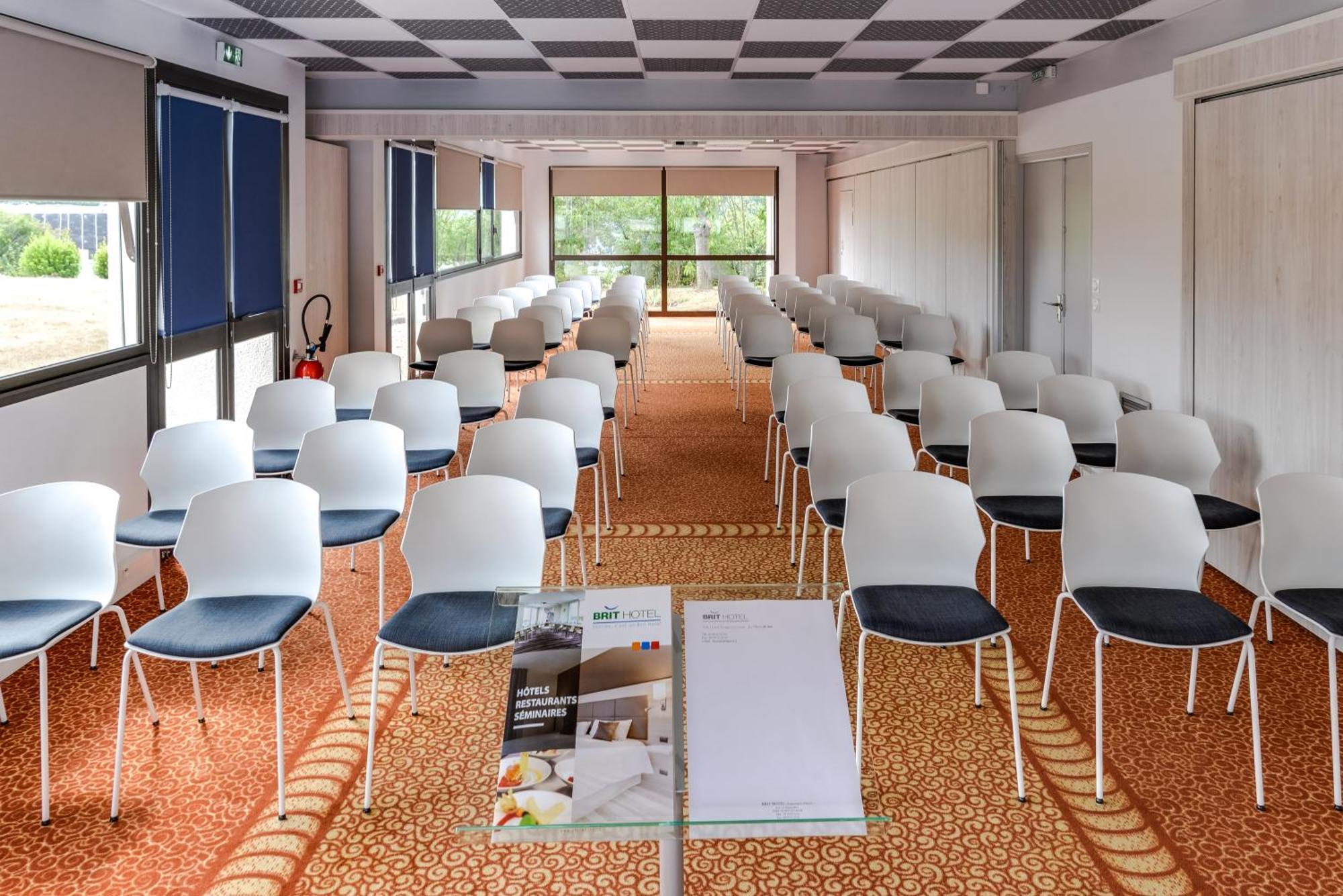 Brit Hotel Rennes Cesson ภายนอก รูปภาพ